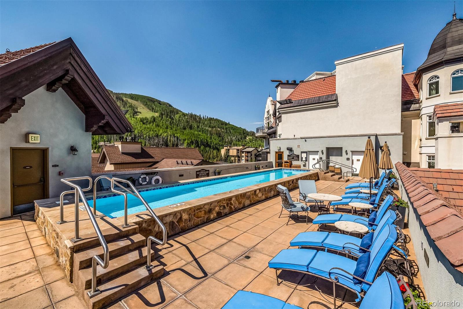 675 Lionshead Place Unit: 422