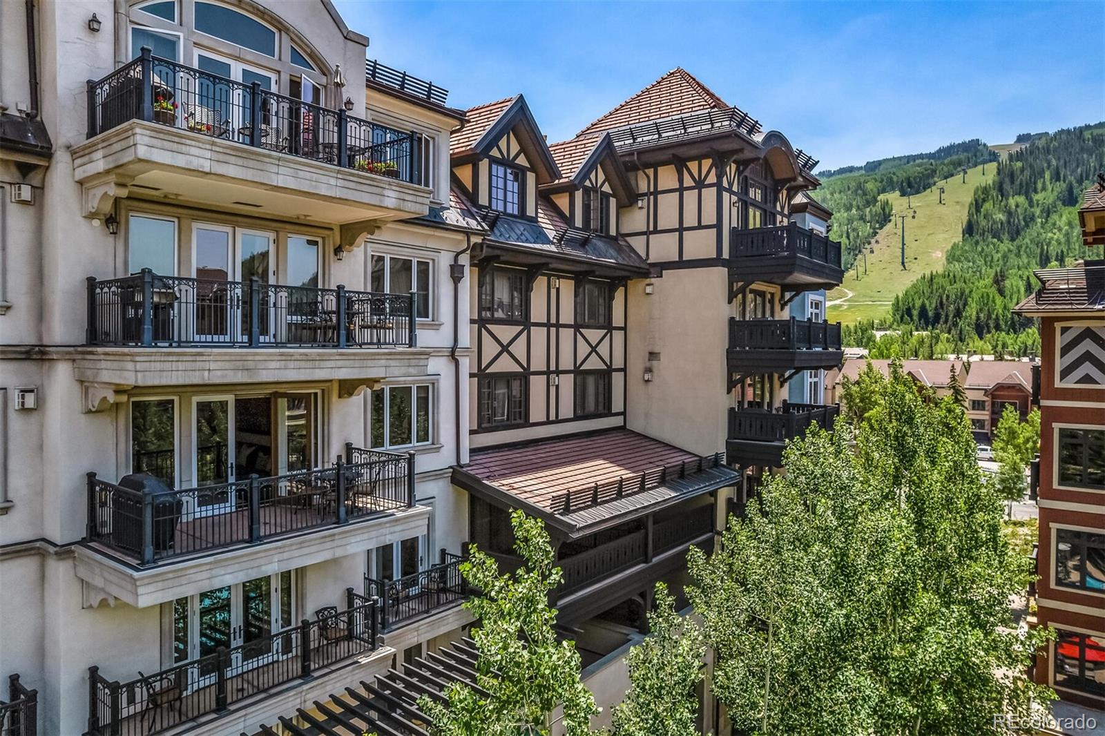675 Lionshead Place Unit: 422