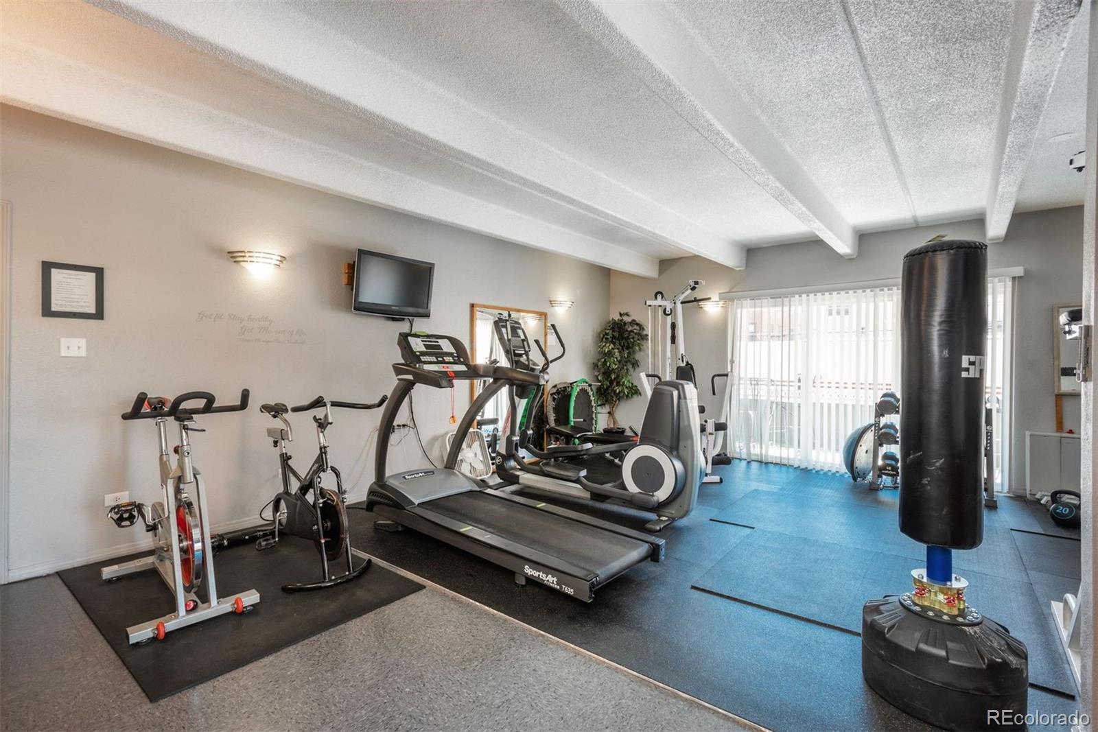 1441 N Humboldt Street Unit: 307