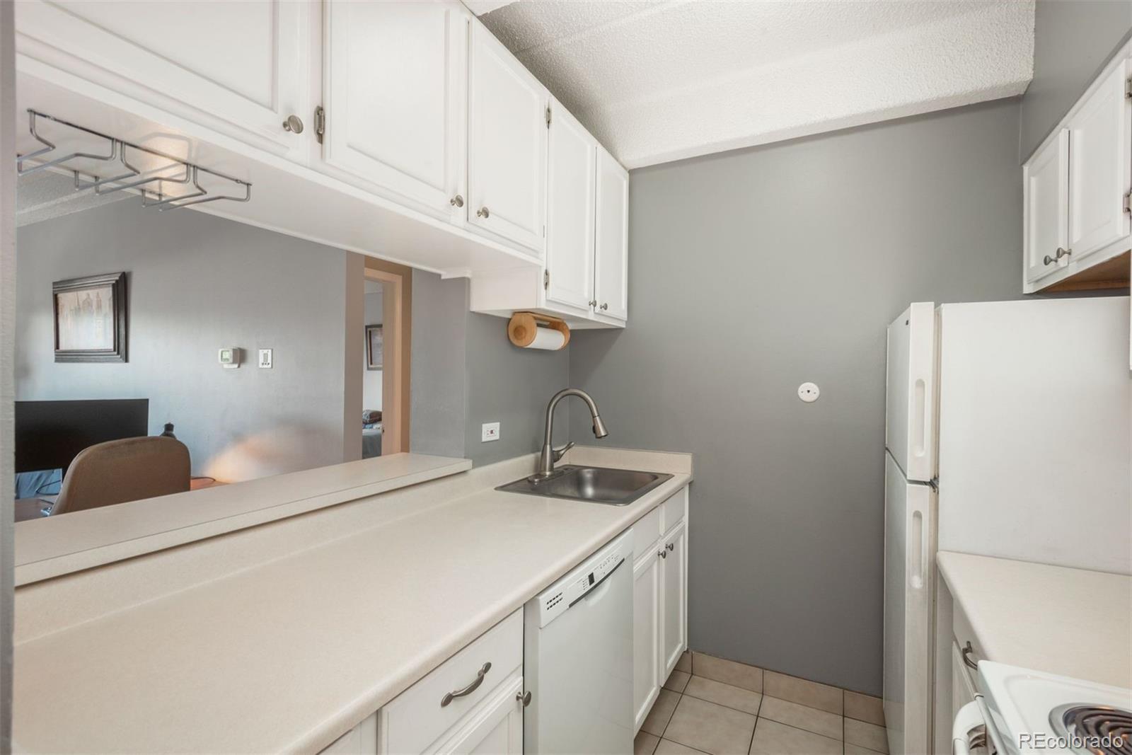 1441 N Humboldt Street Unit: 307