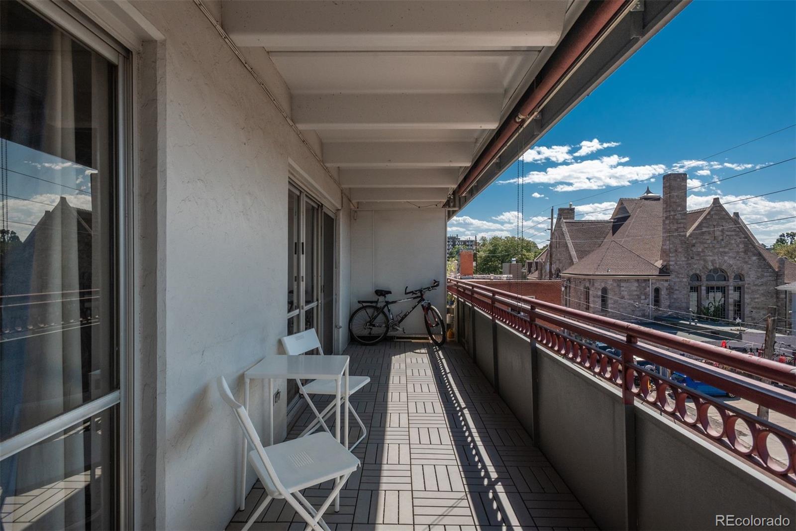 1441 N Humboldt Street Unit: 307