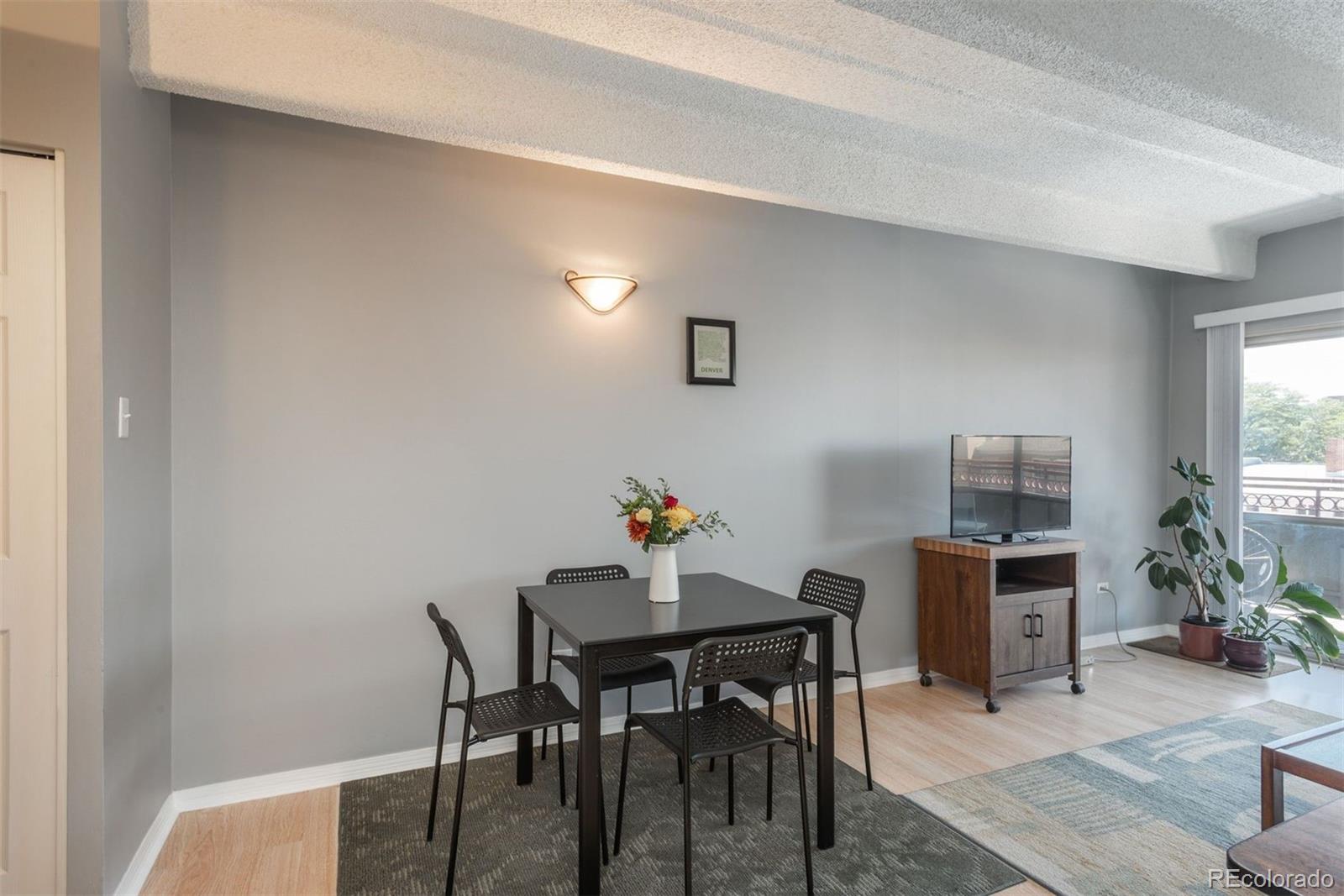 1441 N Humboldt Street Unit: 307