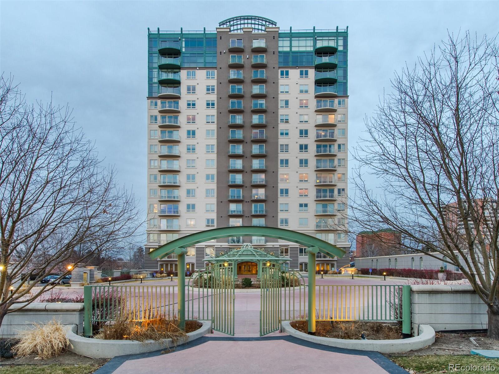 400 E 3rd Avenue Unit: 701