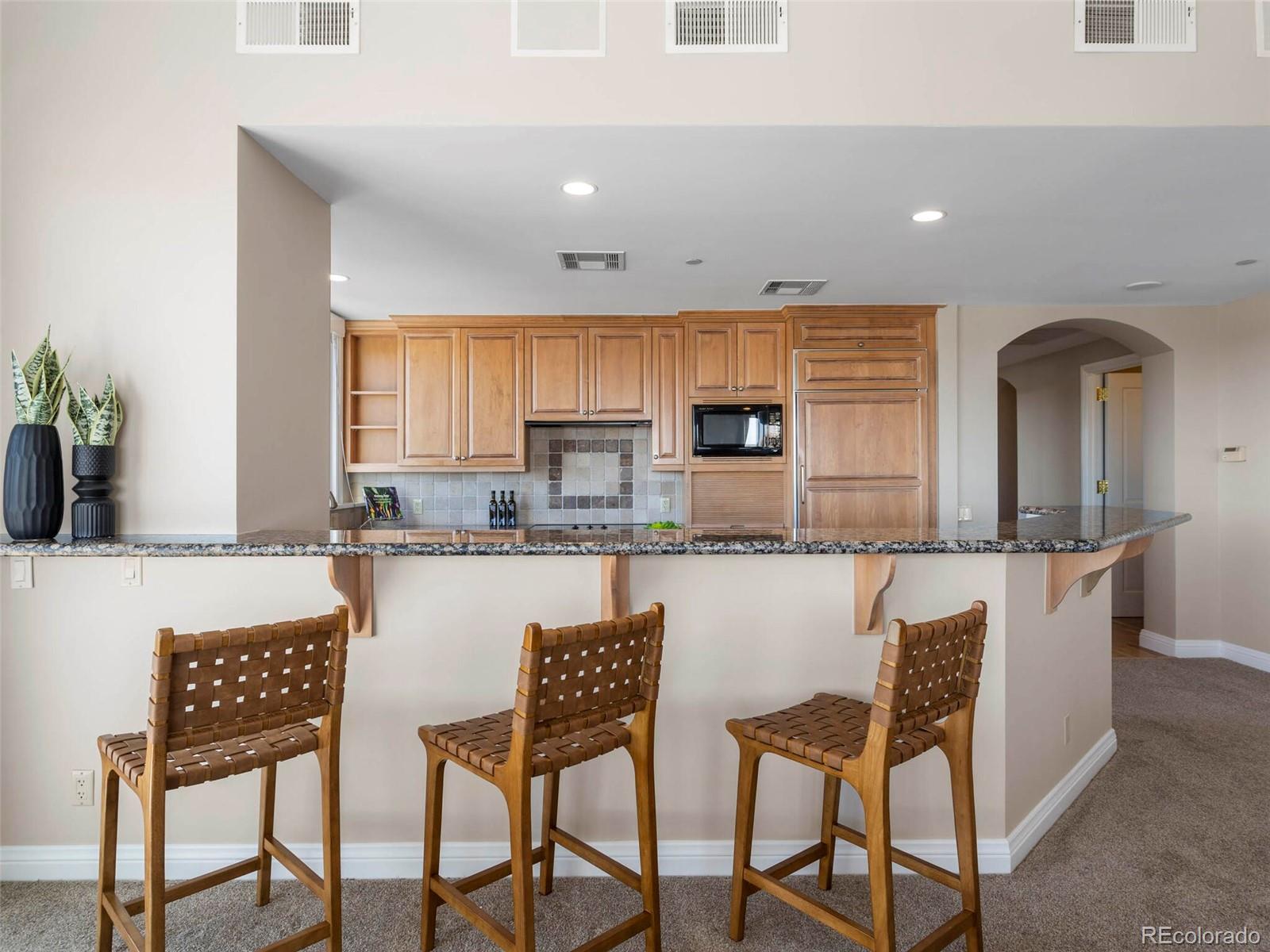 400 E 3rd Avenue Unit: 701