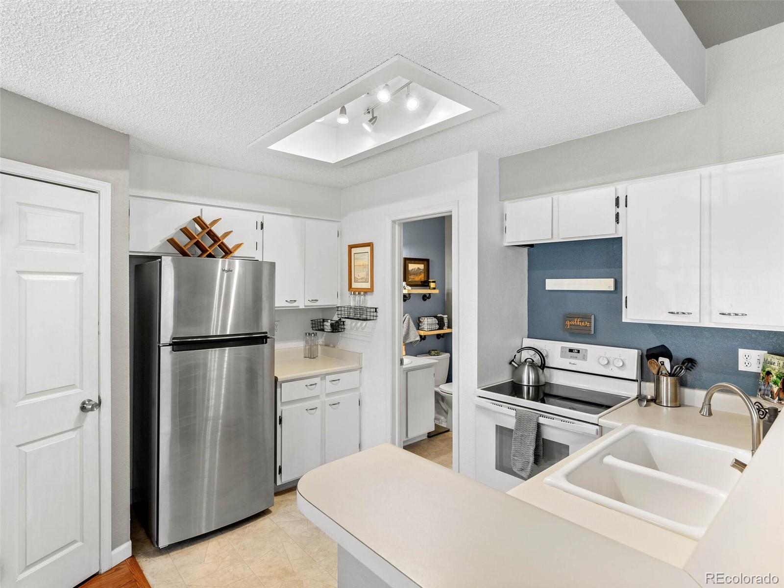884 S Reed Court Unit: B