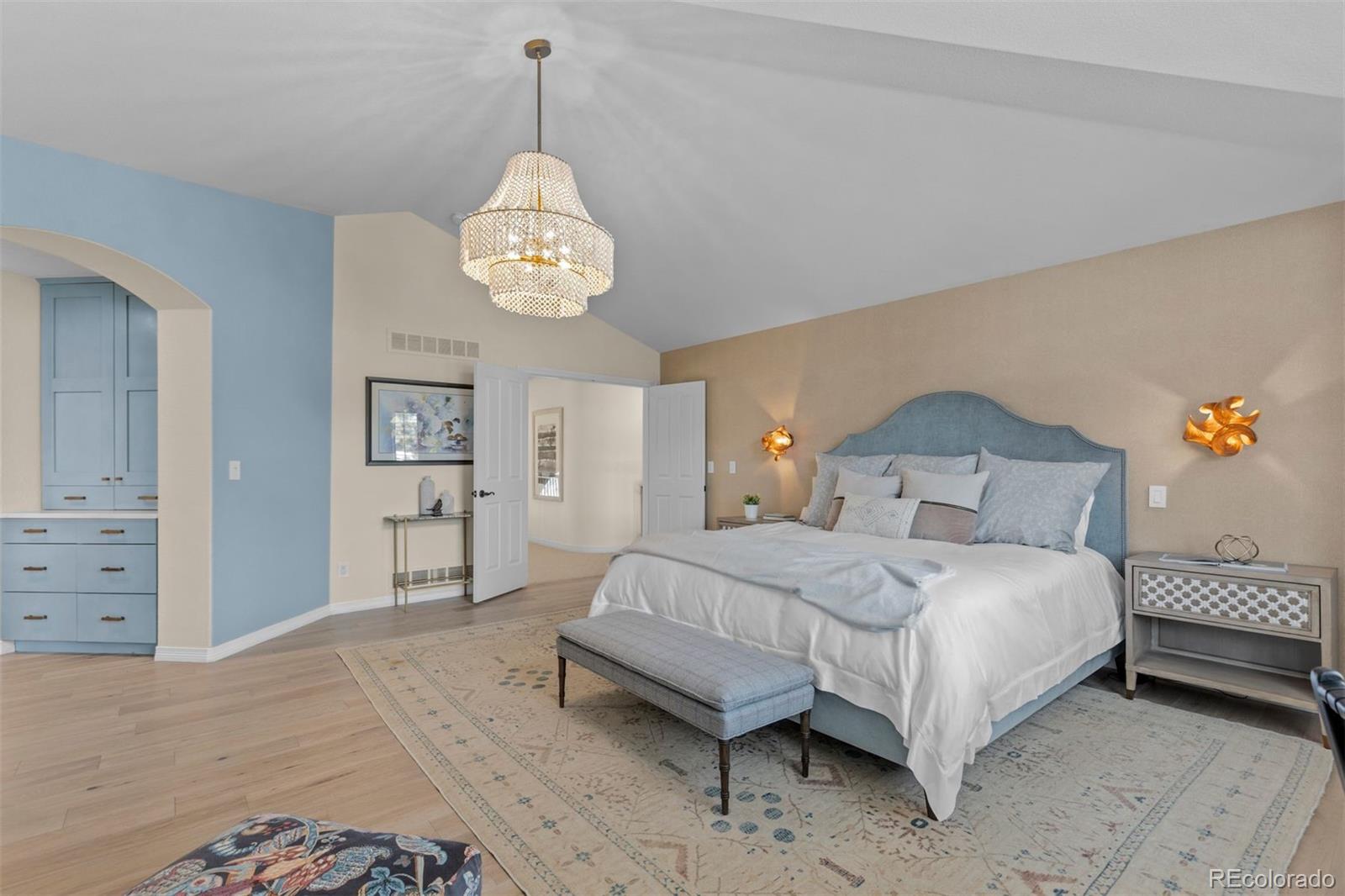 5320 S Race Court