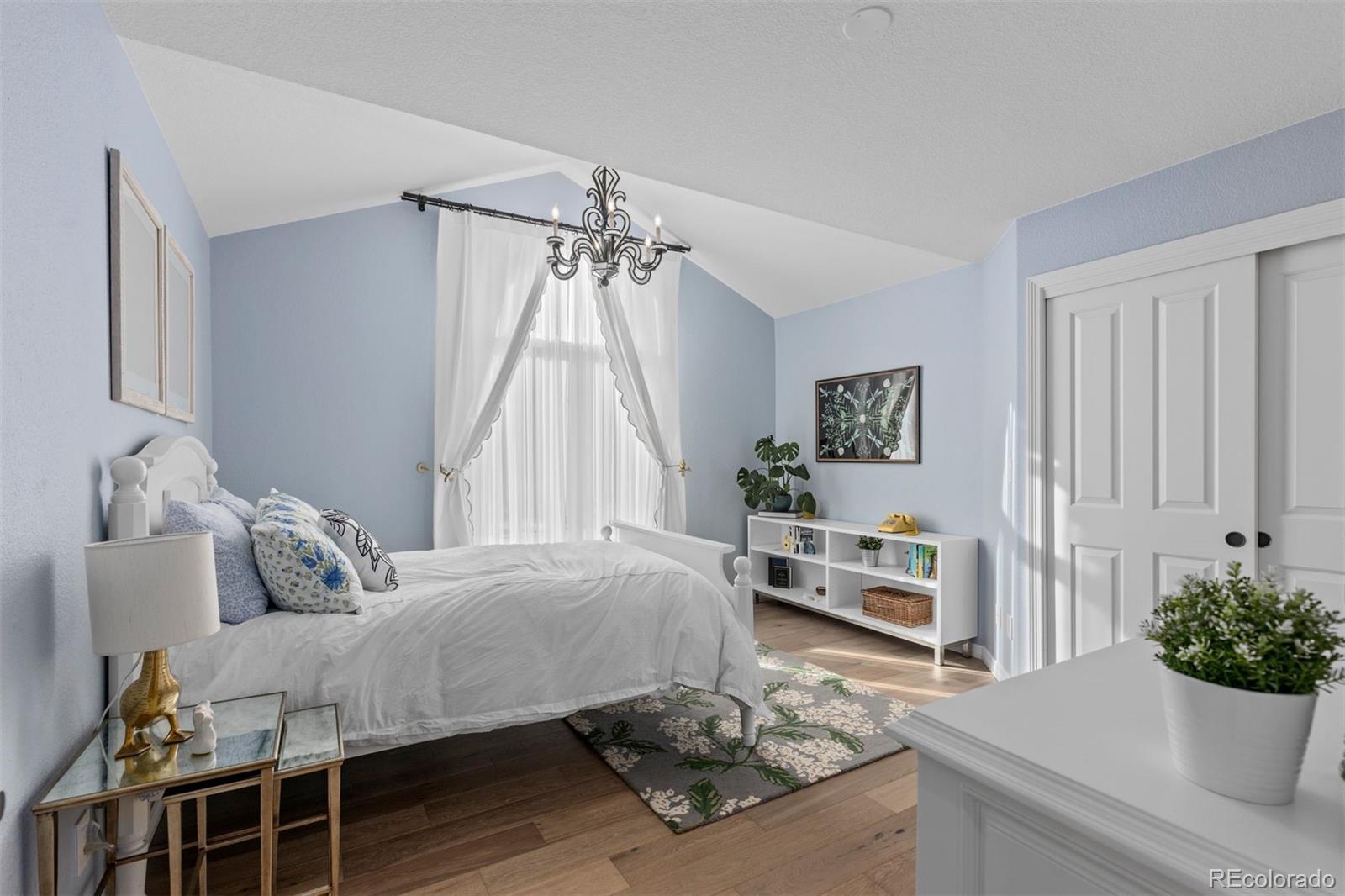 5320 S Race Court