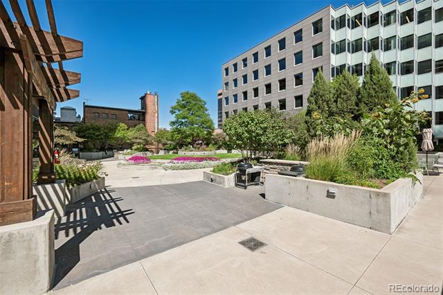 1625 Larimer Street Unit: 1208