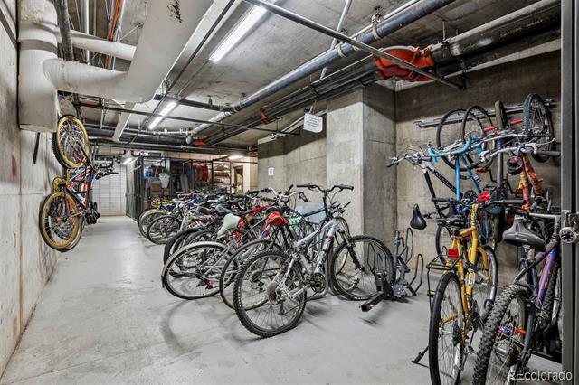 1625 Larimer Street Unit: 1208