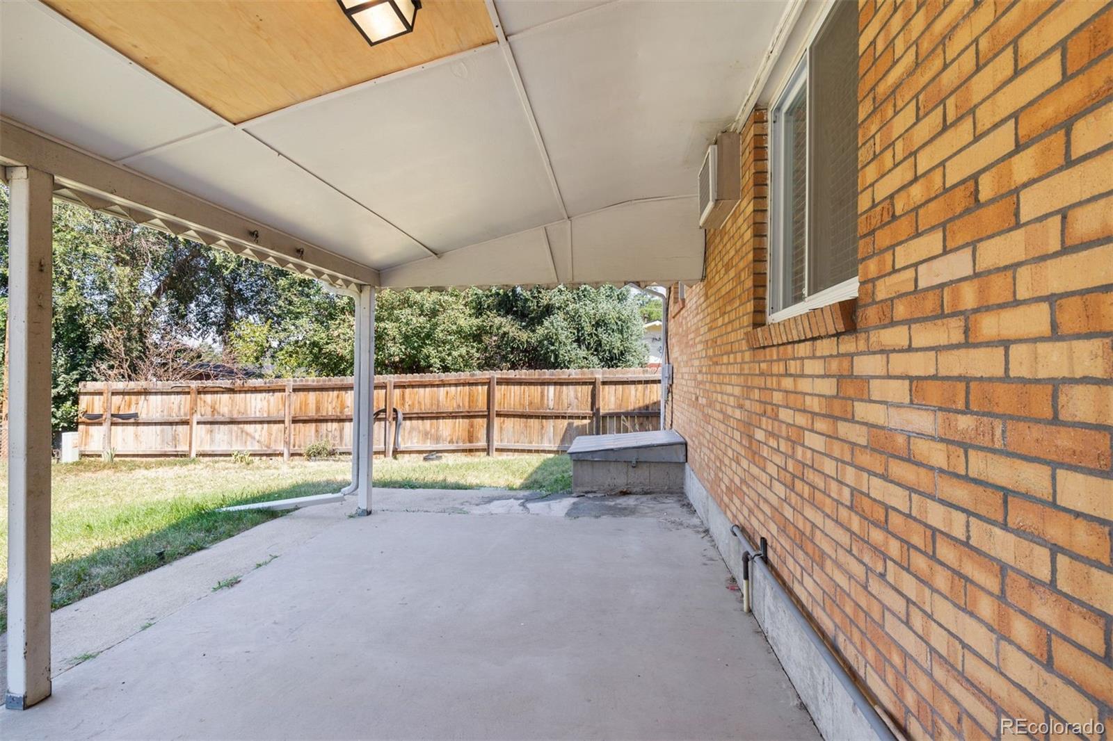 5371 King Court