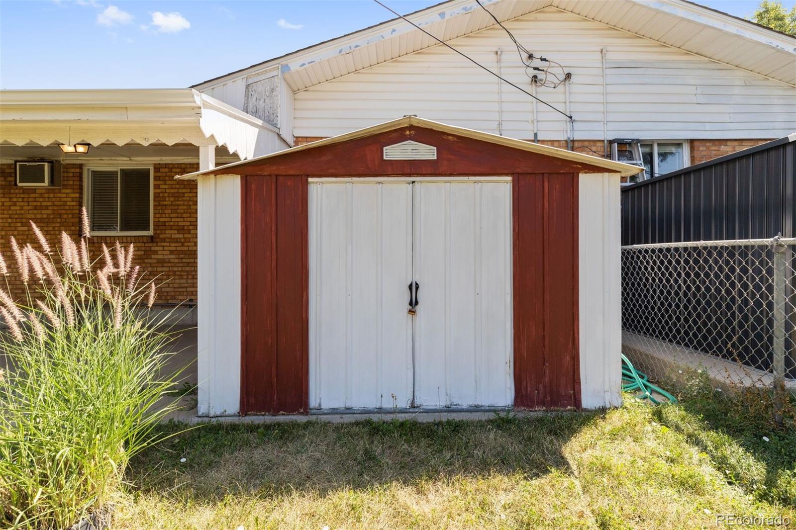 5371 King Court