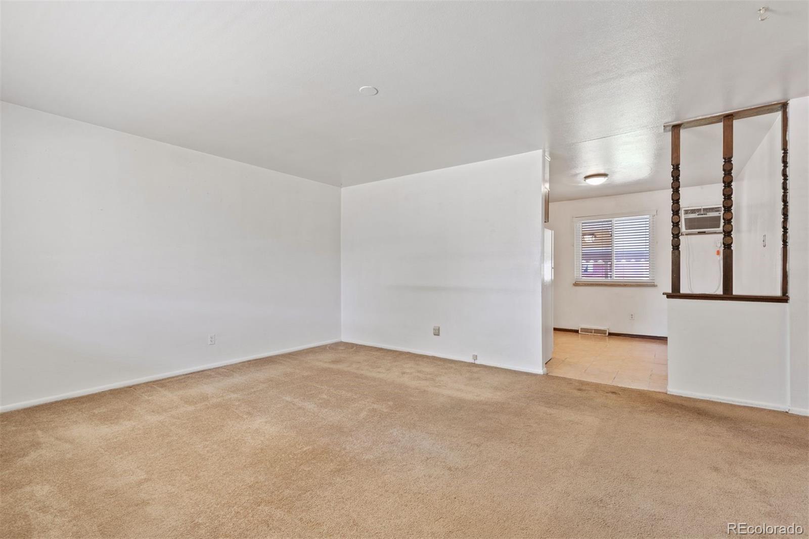 5371 King Court