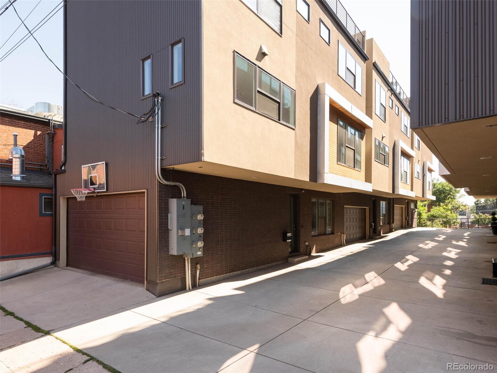 3157 Zuni Street