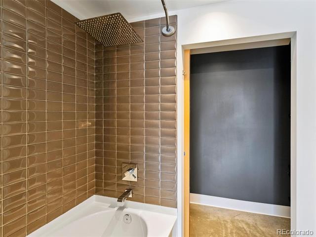 3457 Ringsby Court Unit: 341