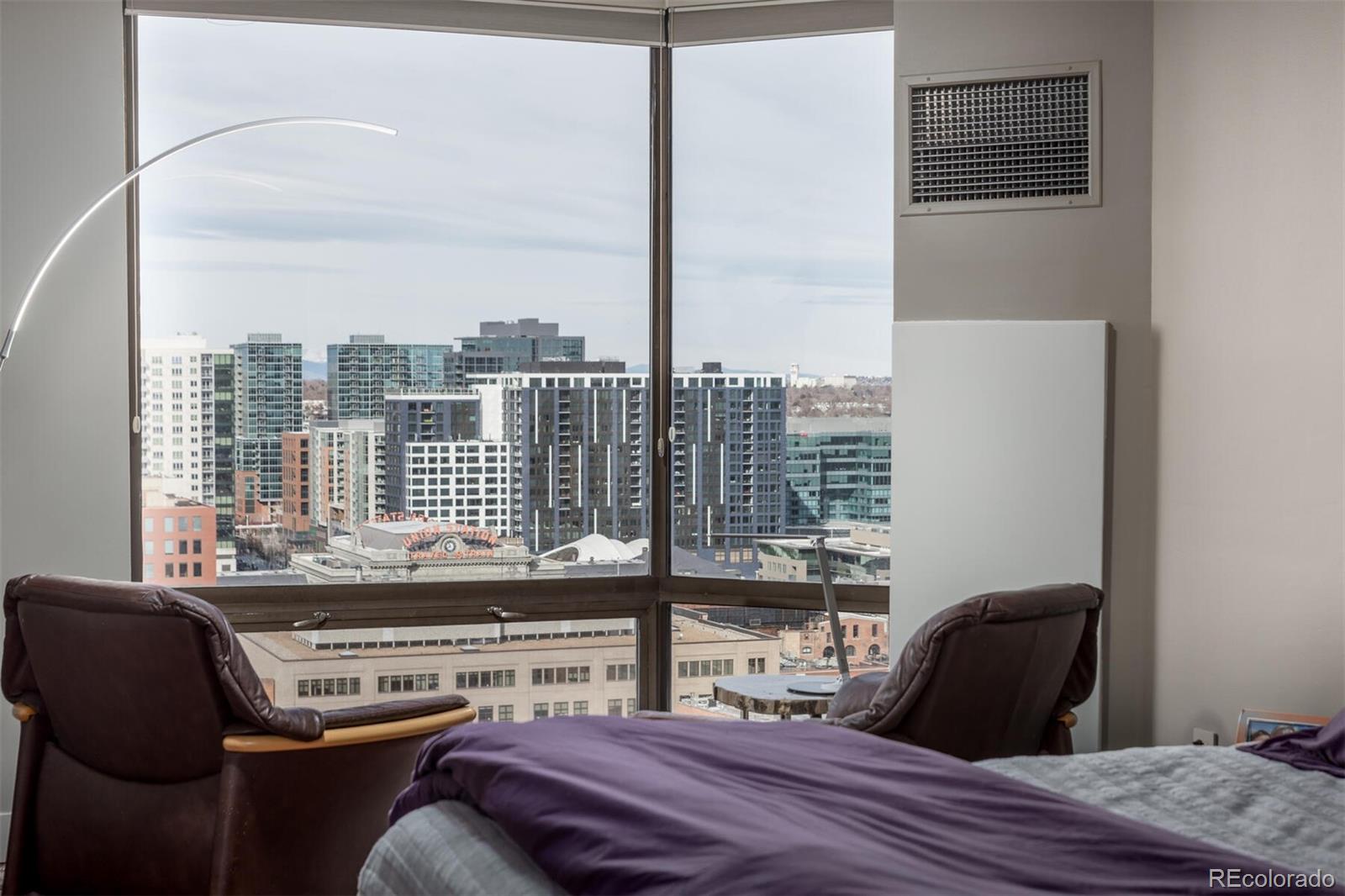 1625 Larimer Street Unit: 2007