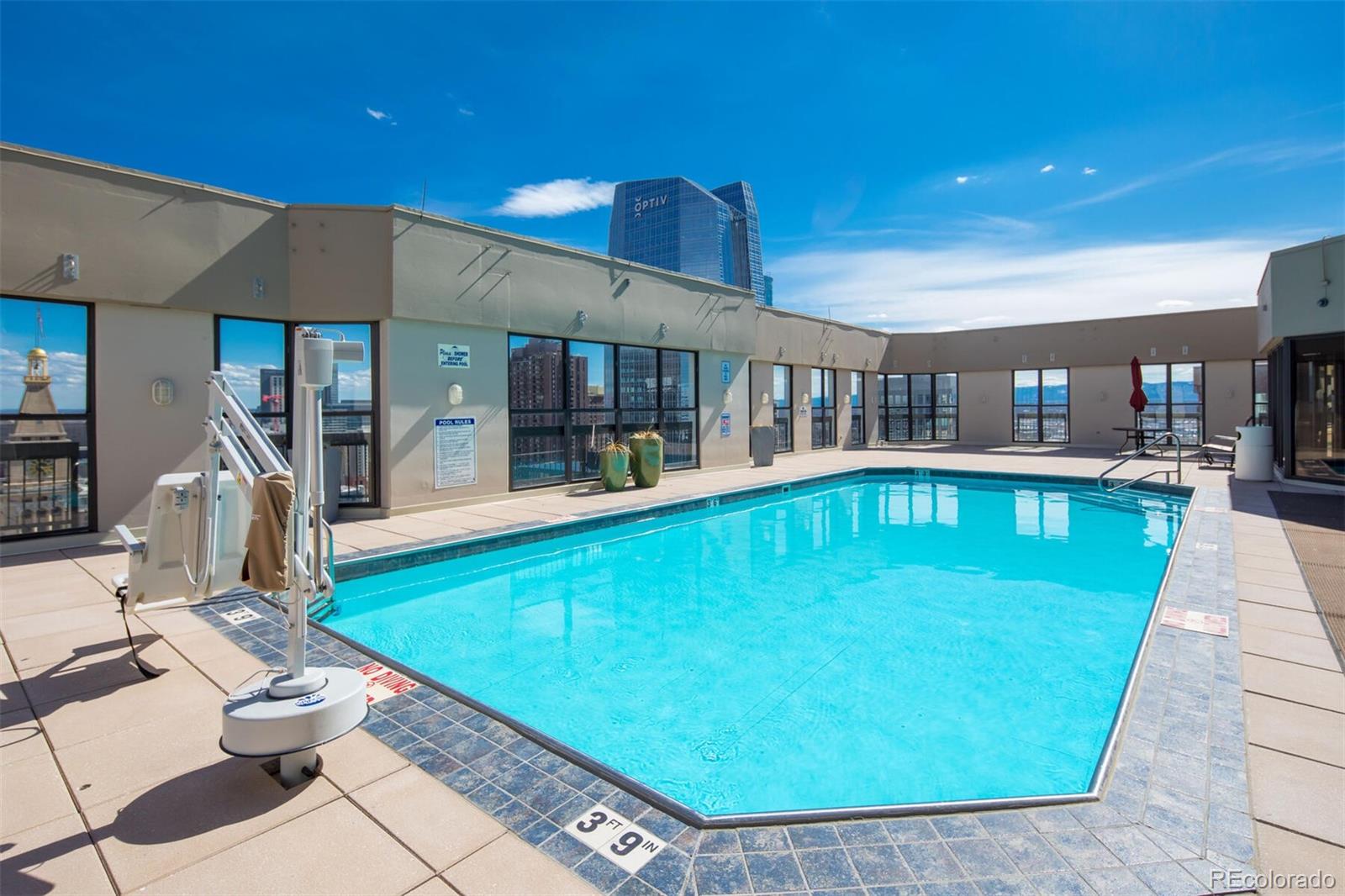 1625 Larimer Street Unit: 2007