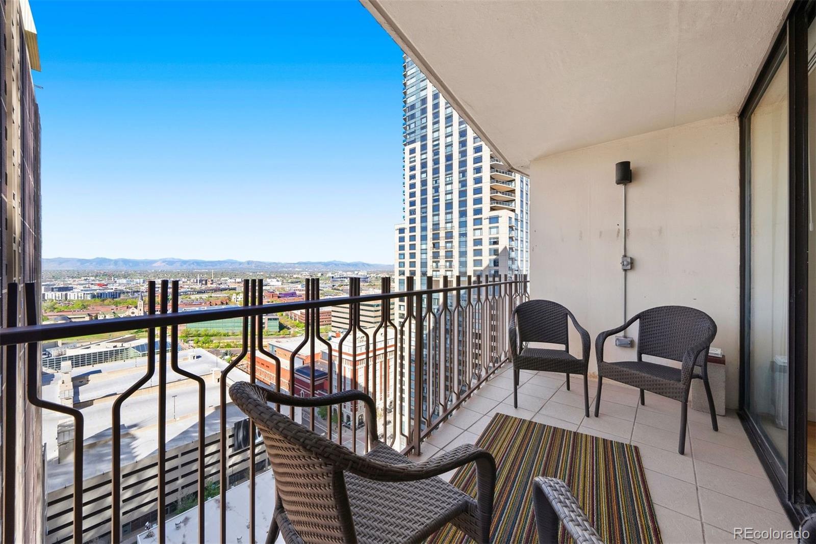 1020 15th Street Unit: 26L