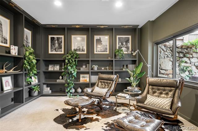 600 Cascade Drive