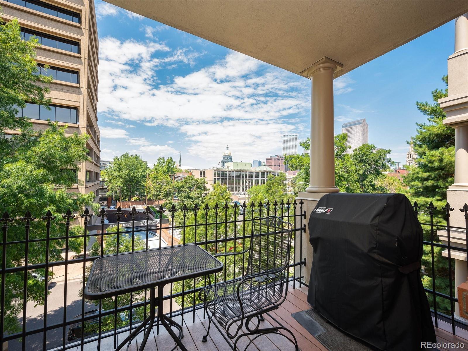 1352 N Pennsylvania Street Unit: 4