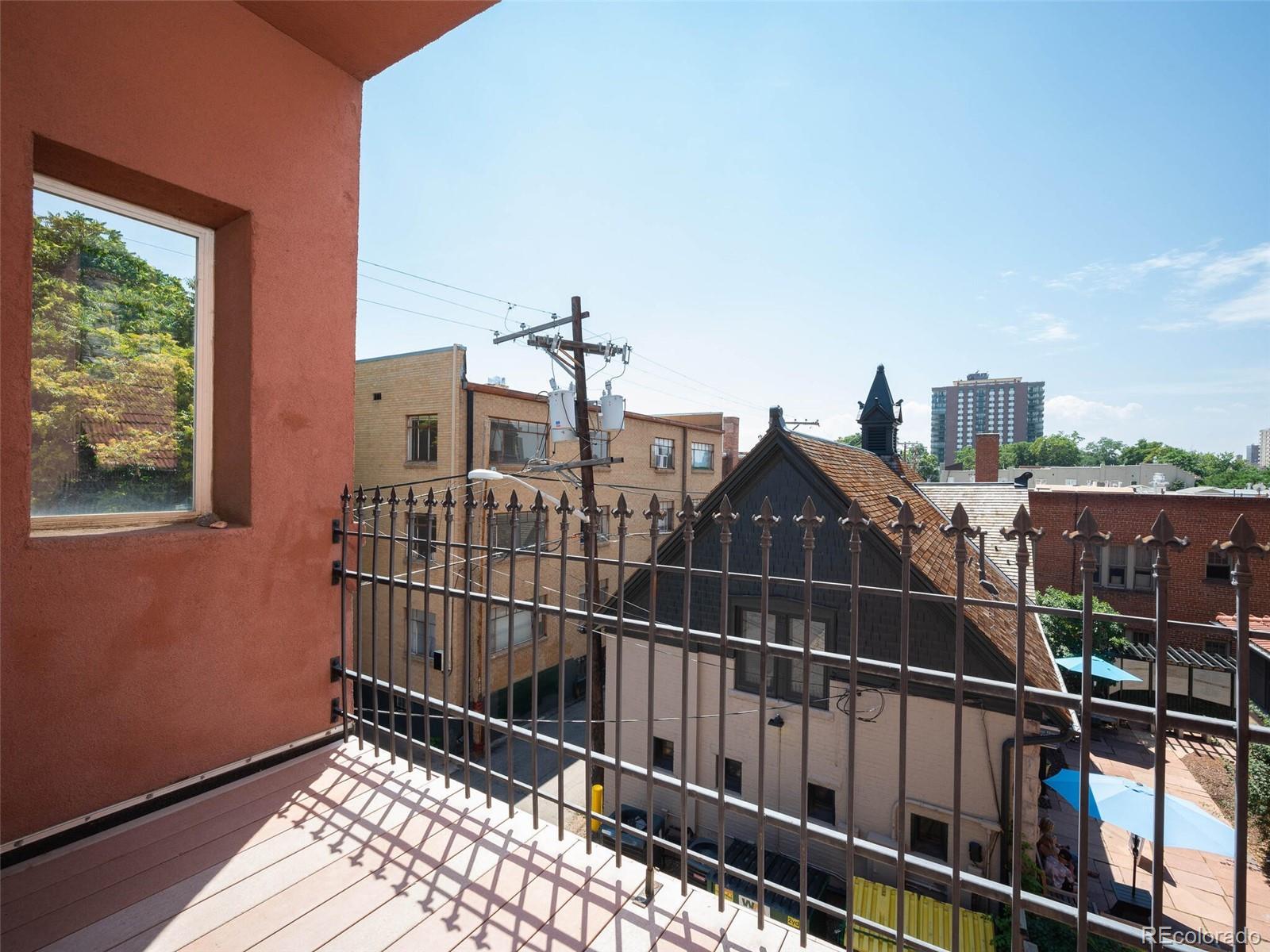 1352 N Pennsylvania Street Unit: 4