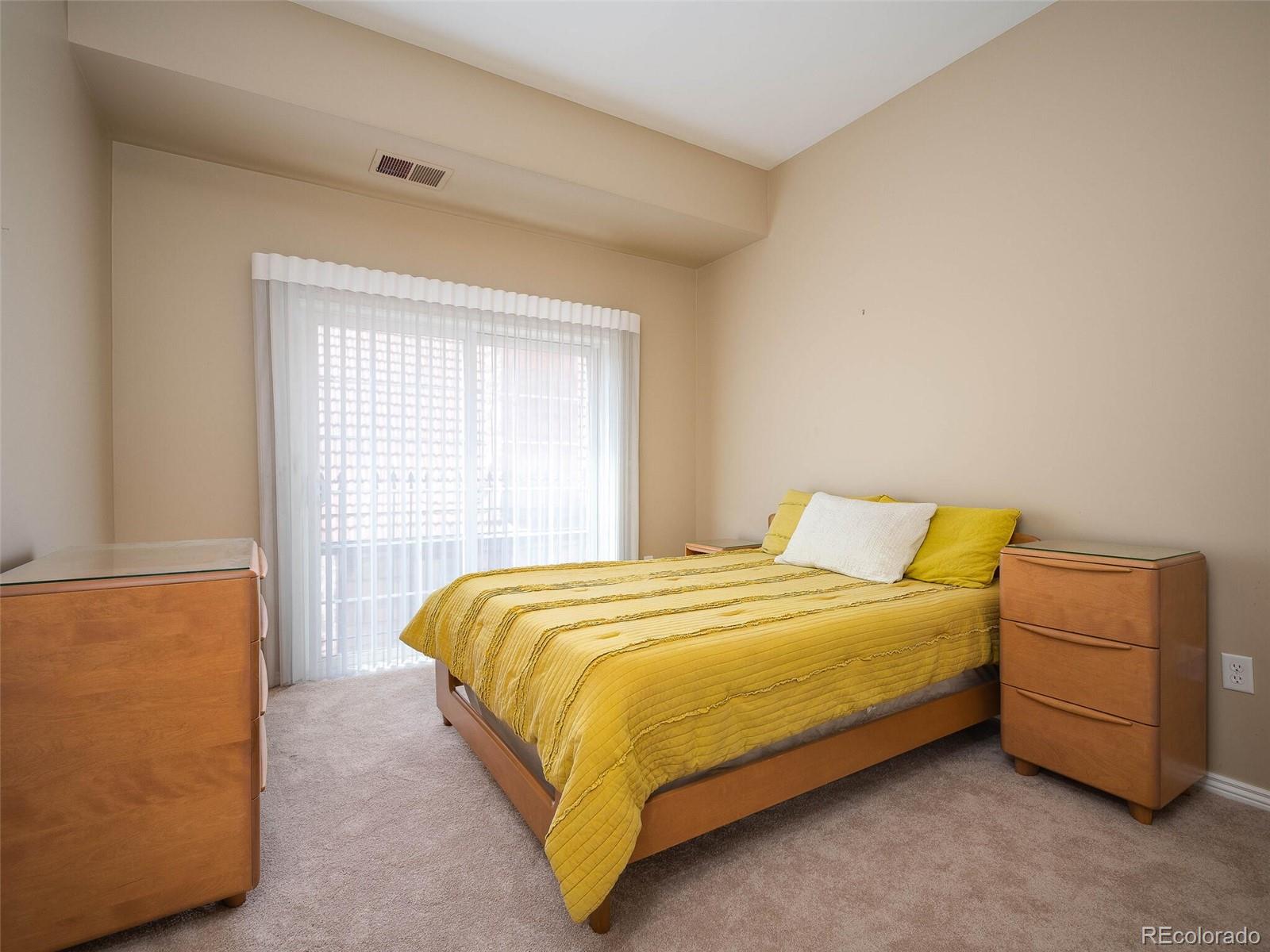1352 N Pennsylvania Street Unit: 4