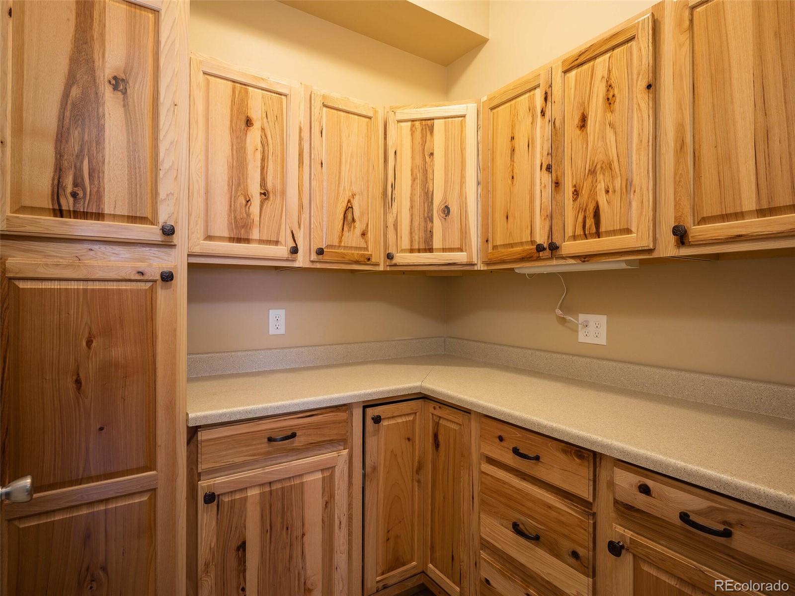 1352 N Pennsylvania Street Unit: 4