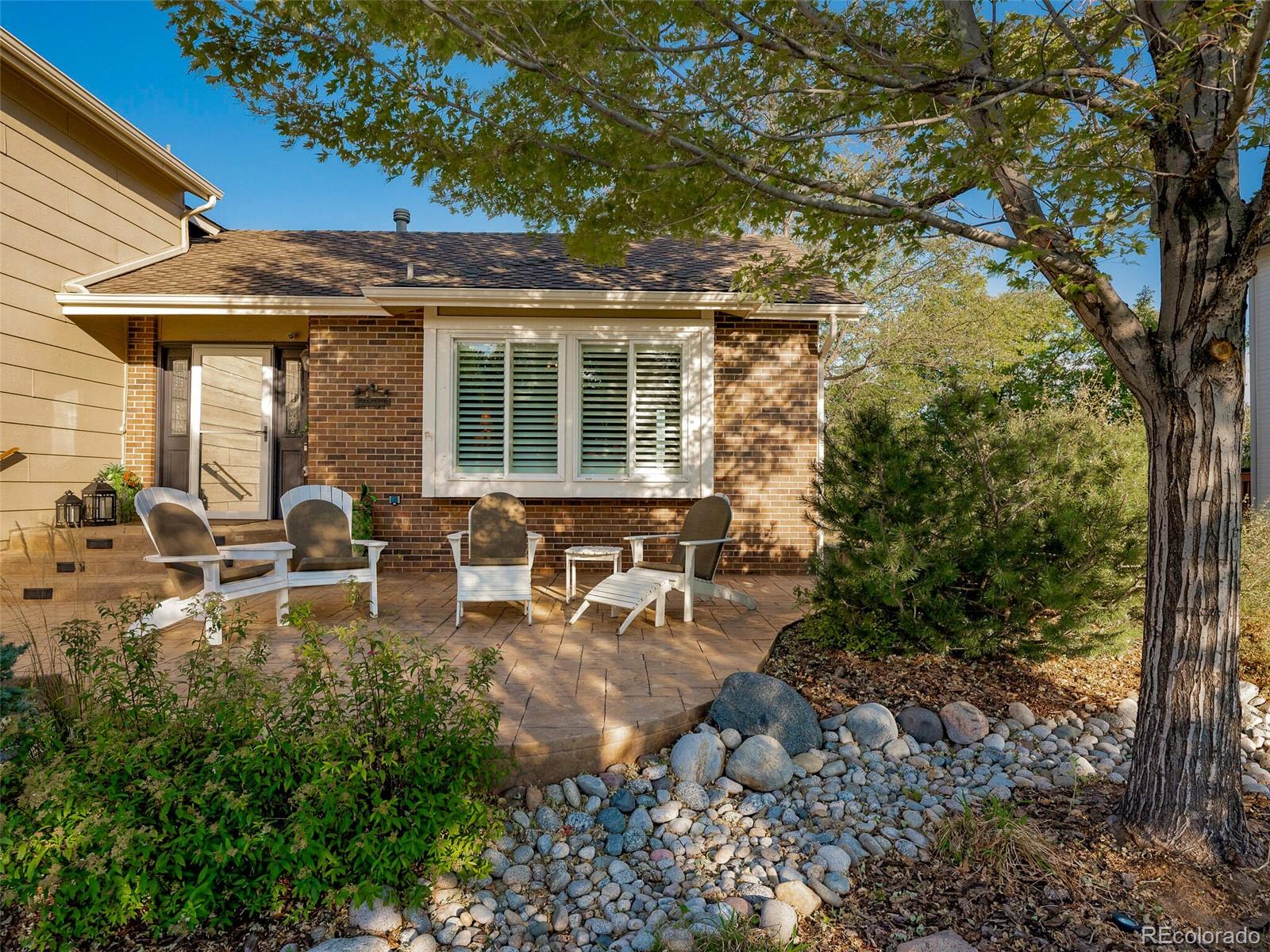 9002 Kenwood Court