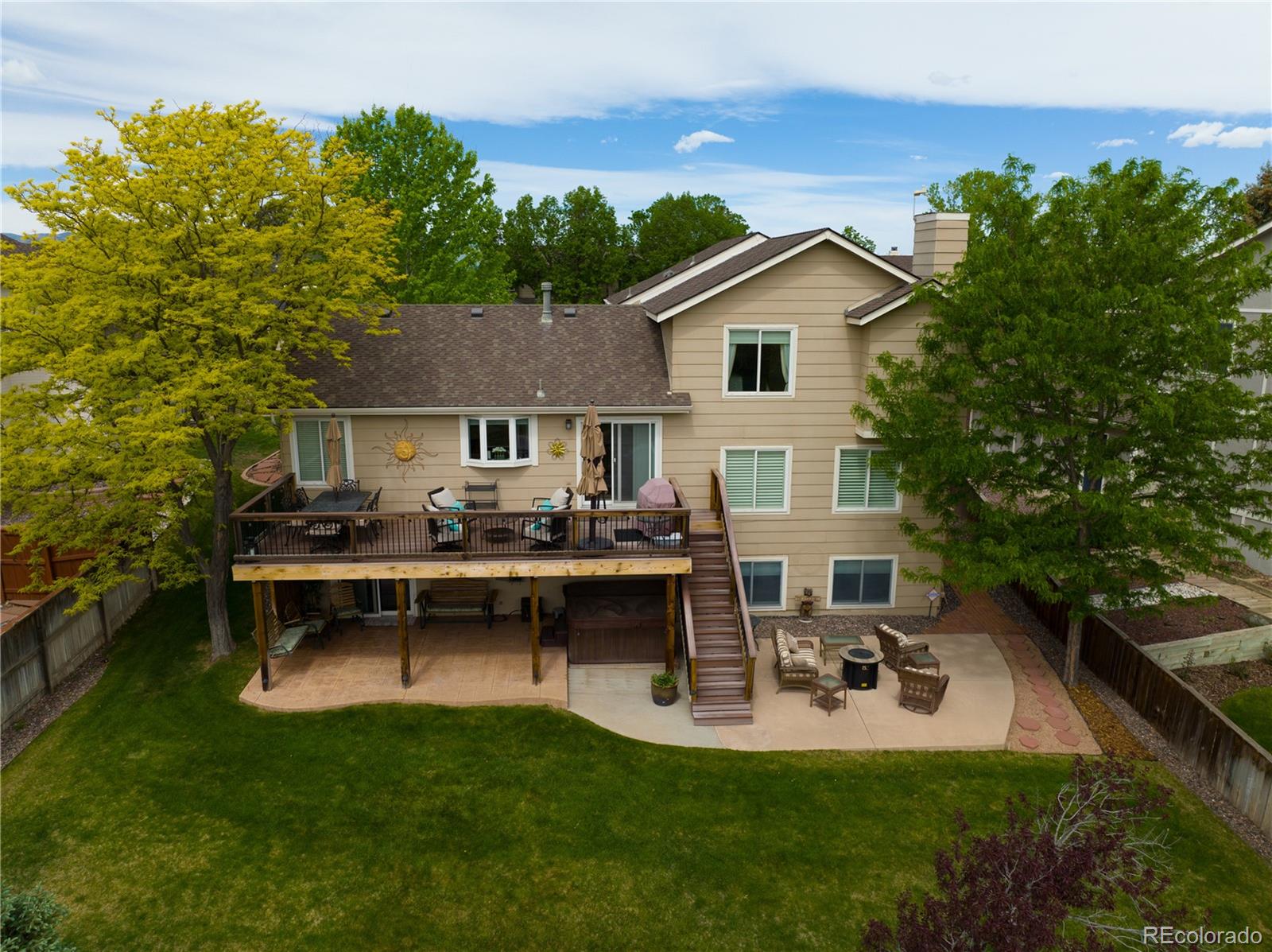 9002 Kenwood Court