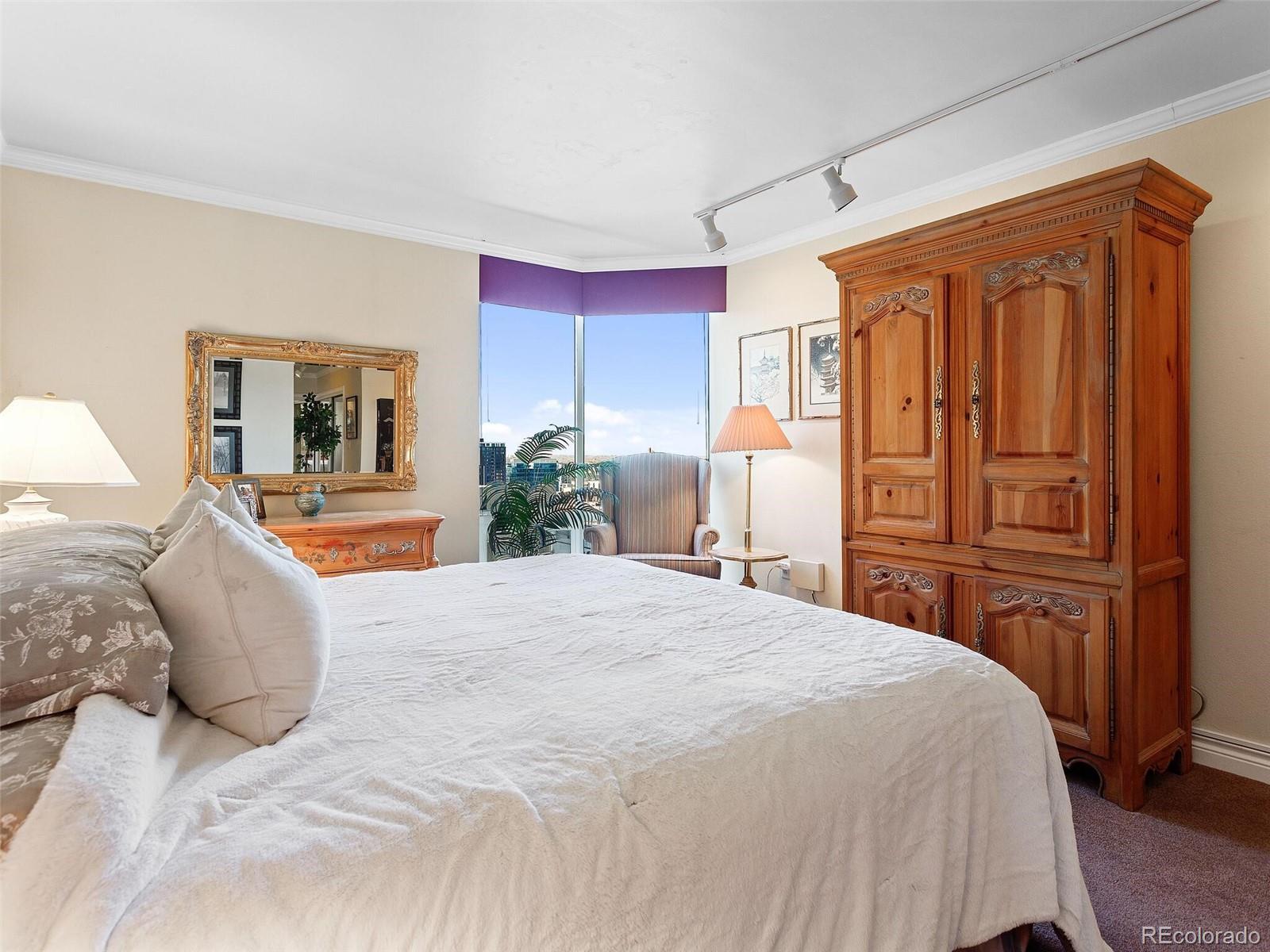 1625 Larimer Street Unit: 1601
