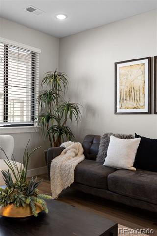 2074 S Holly Street Unit: 2