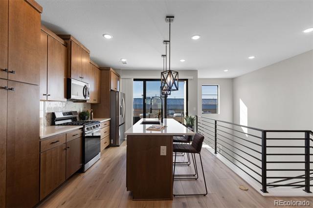 2074 S Holly Street Unit: 2