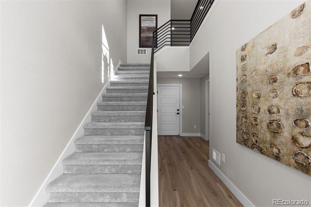 2074 S Holly Street Unit: 2