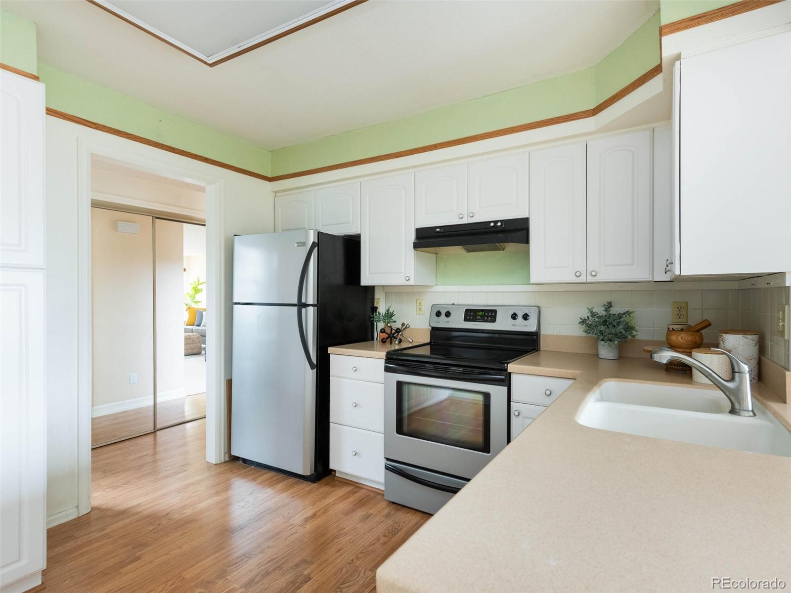 7925 W Layton Avenue Unit: 306