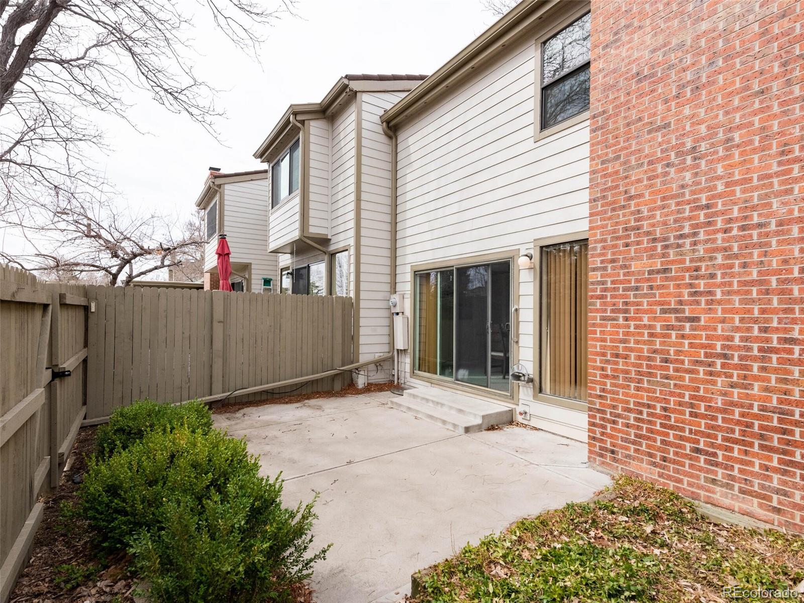 7925 W Layton Avenue Unit: 306