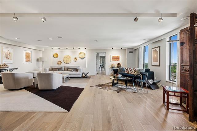 460 S Marion Parkway Unit: 1856