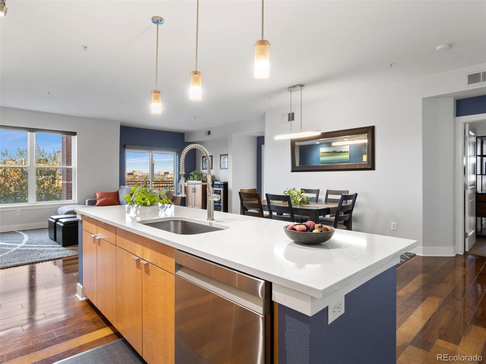 2240 N Clay Street Unit: 607