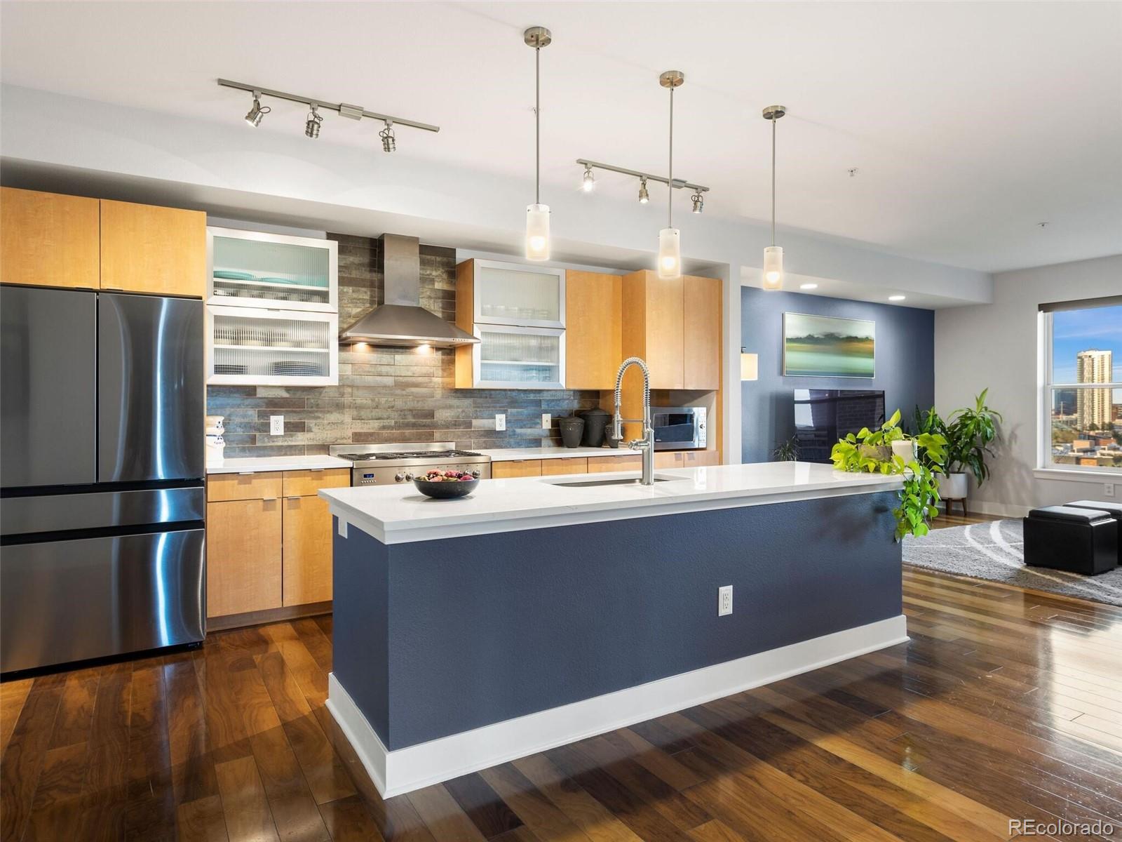 2240 N Clay Street Unit: 607