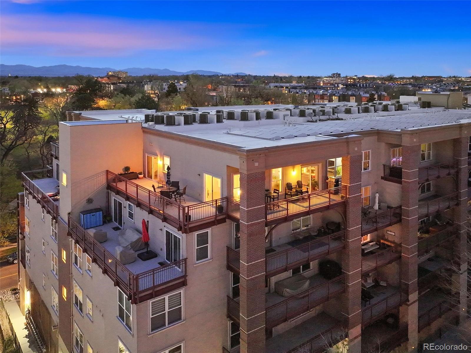 2240 N Clay Street Unit: 607
