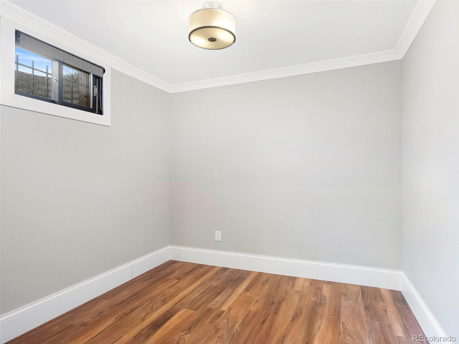 2995 S Magnolia Way