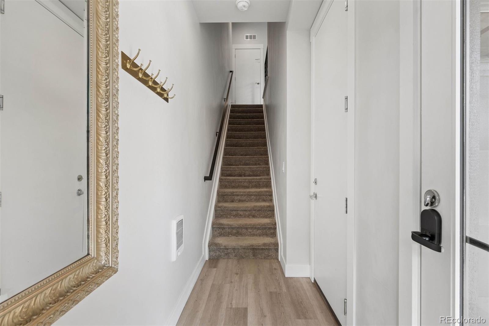 3437 W 63rd Place