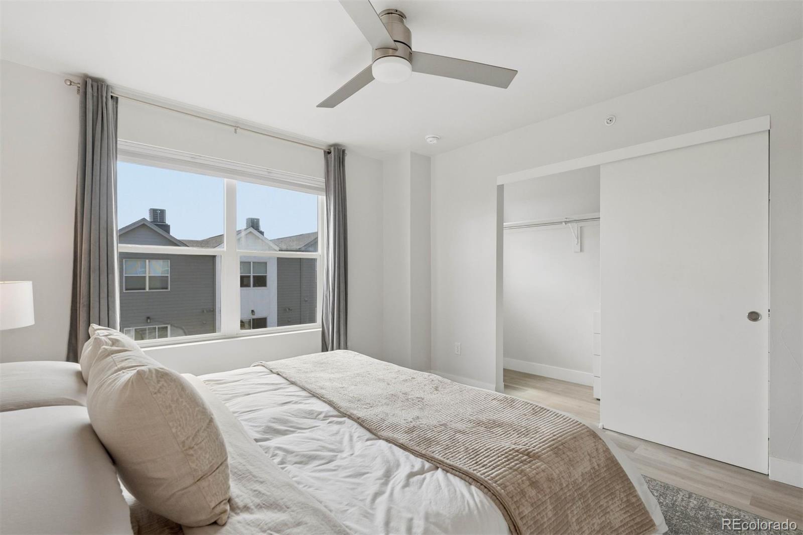 3437 W 63rd Place