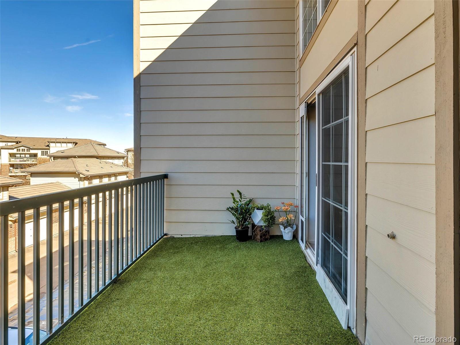 9481 E Mansfield Avenue Unit: 302