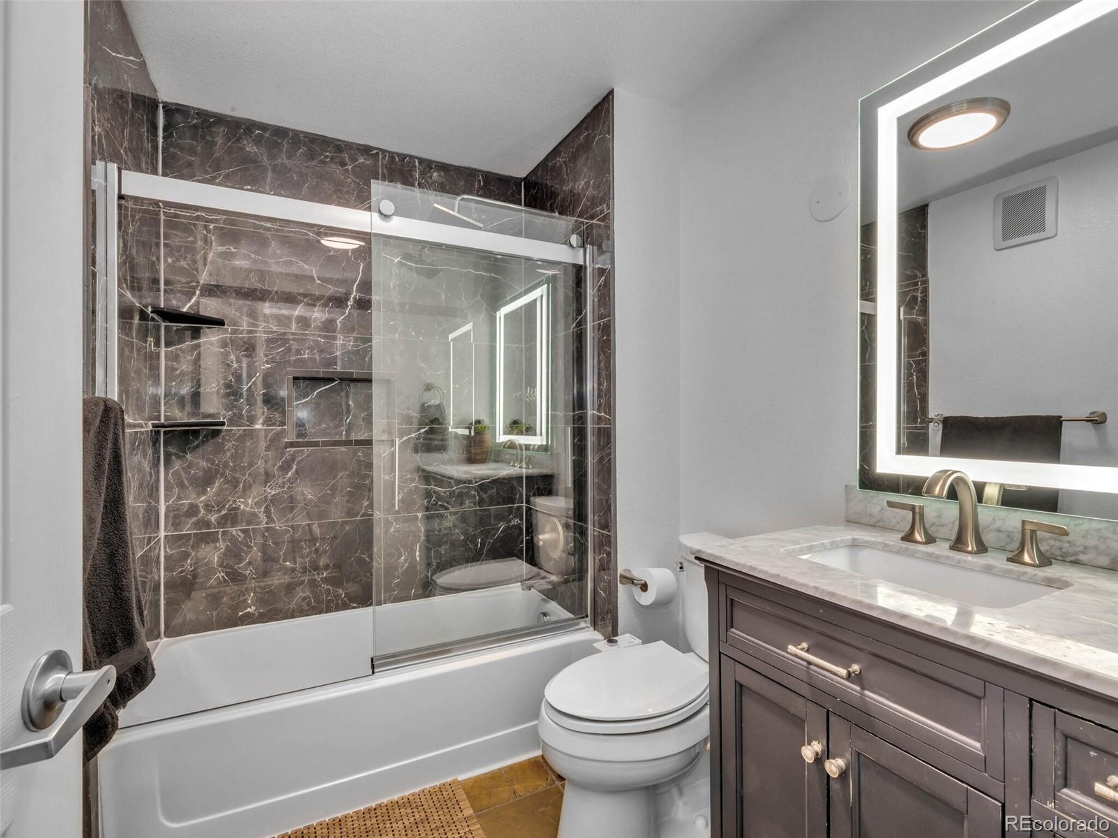 9481 E Mansfield Avenue Unit: 302