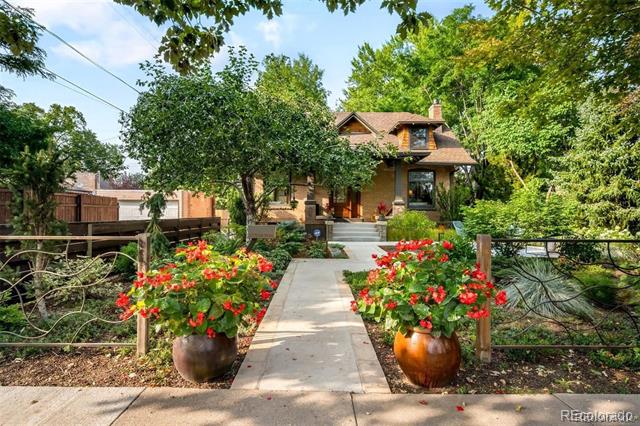2535 W 35th Avenue