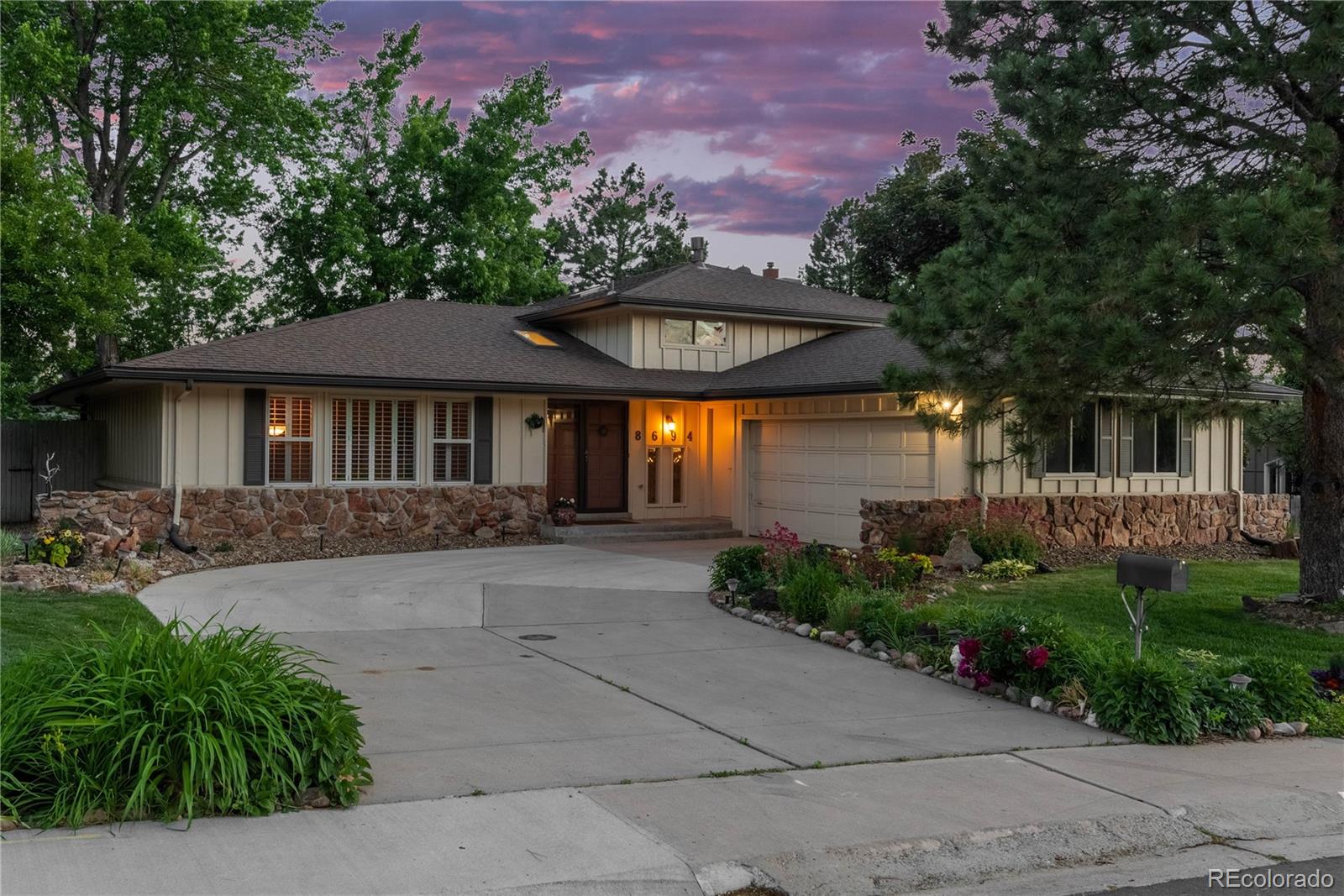 8694 E Monmouth Place