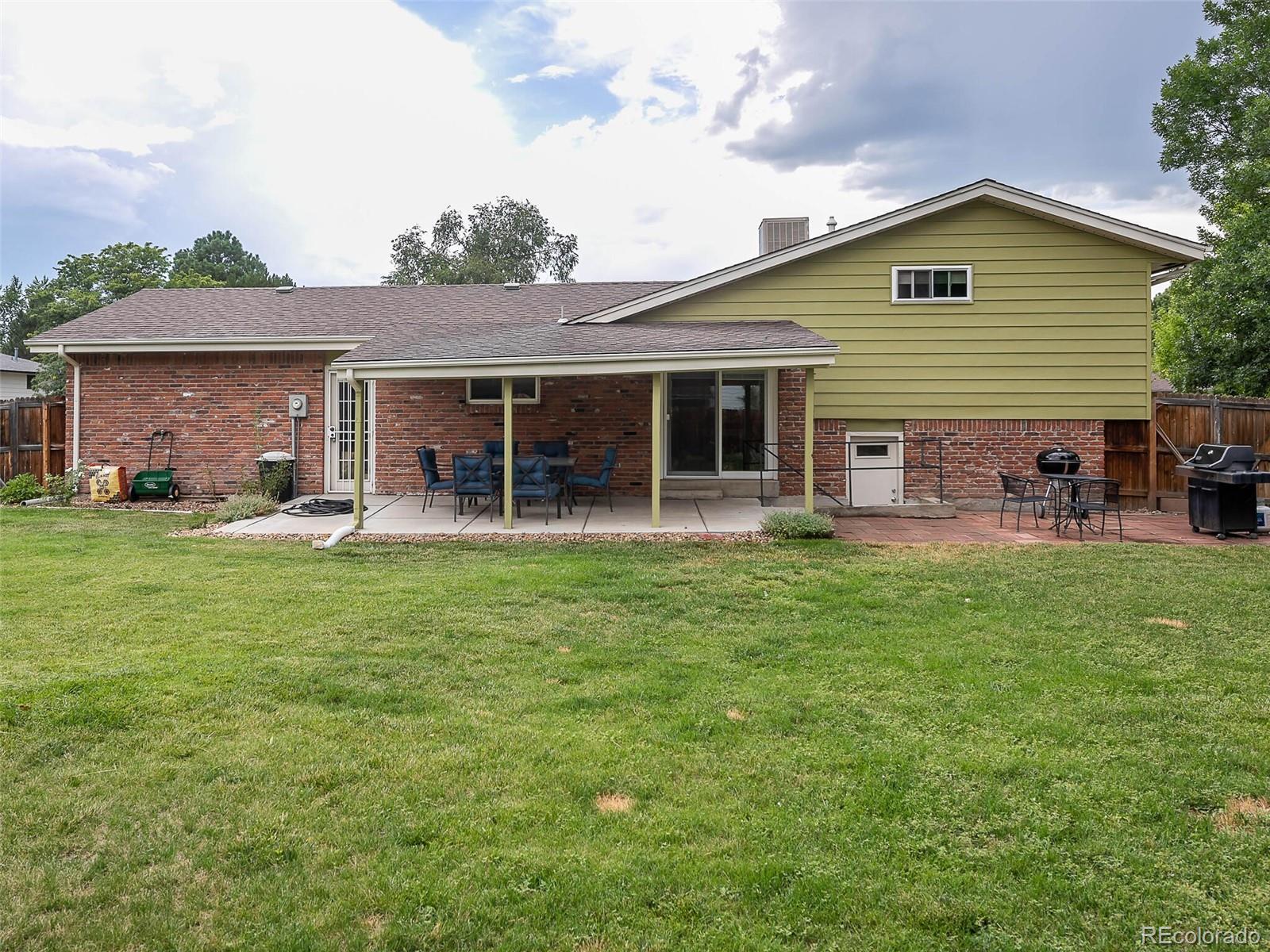 3124 S Elmira Court