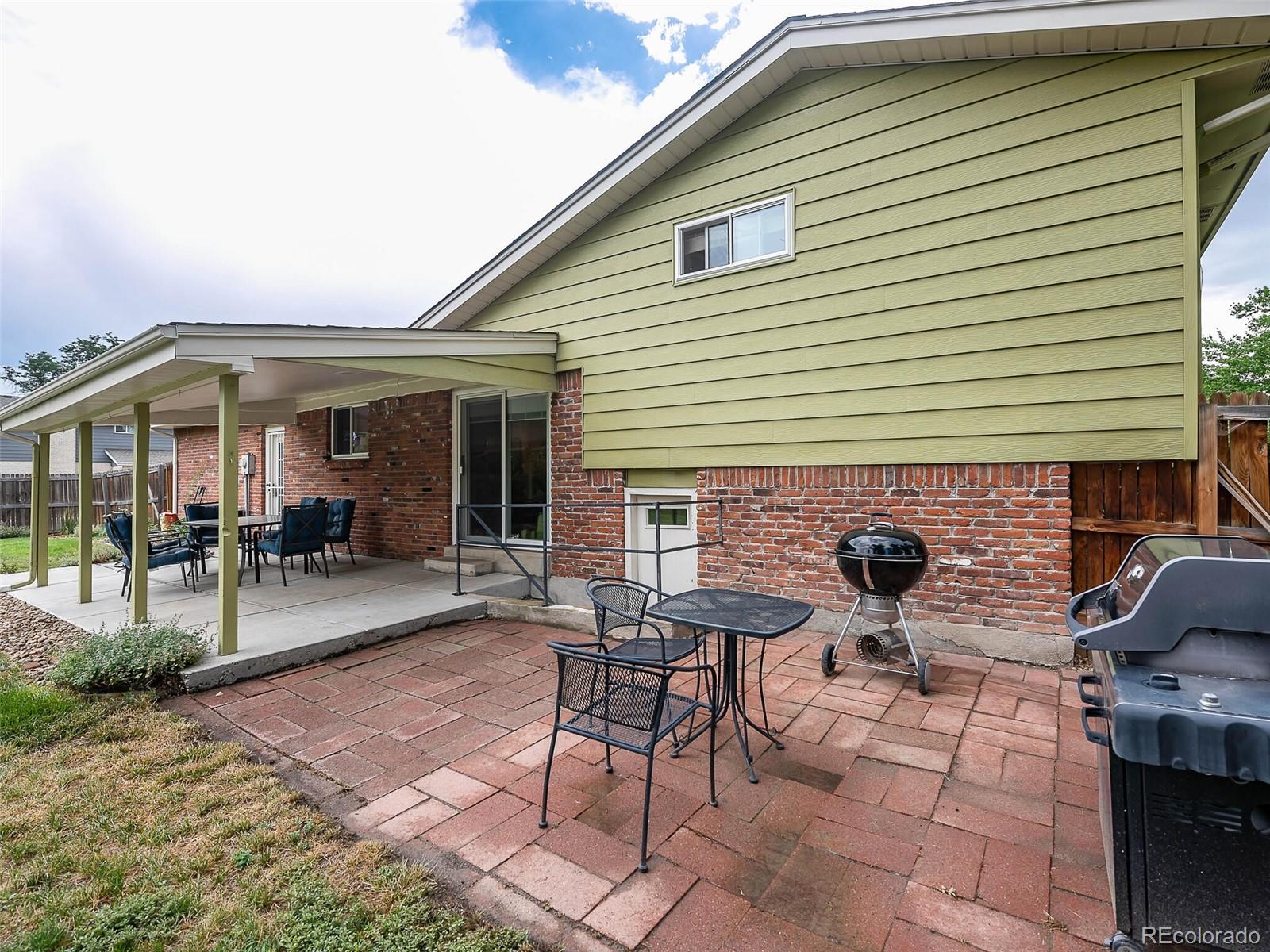 3124 S Elmira Court