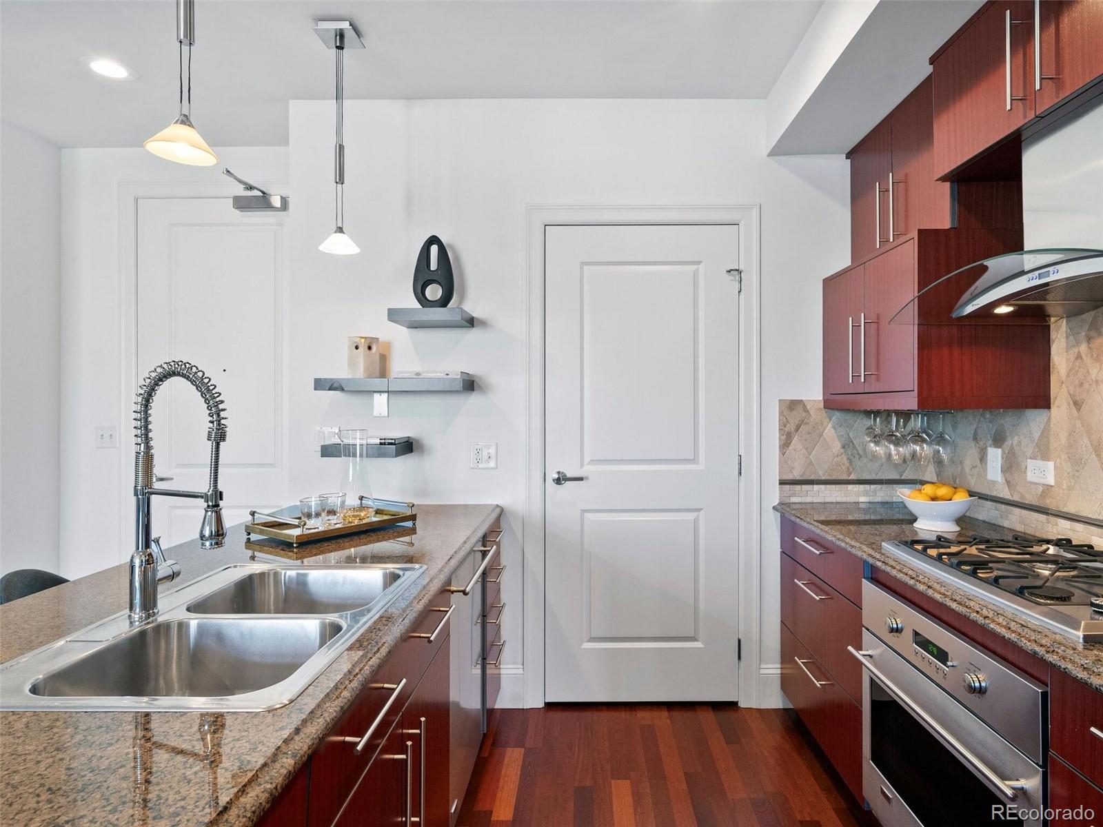 2001 Lincoln Street Unit: 1413