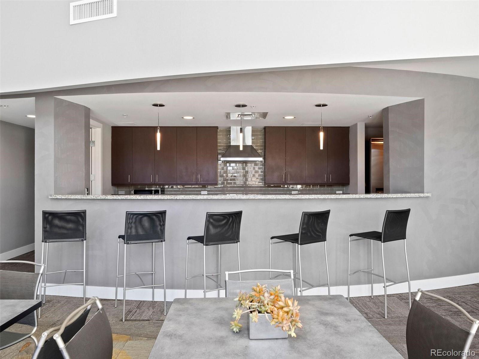 2001 Lincoln Street Unit: 1413