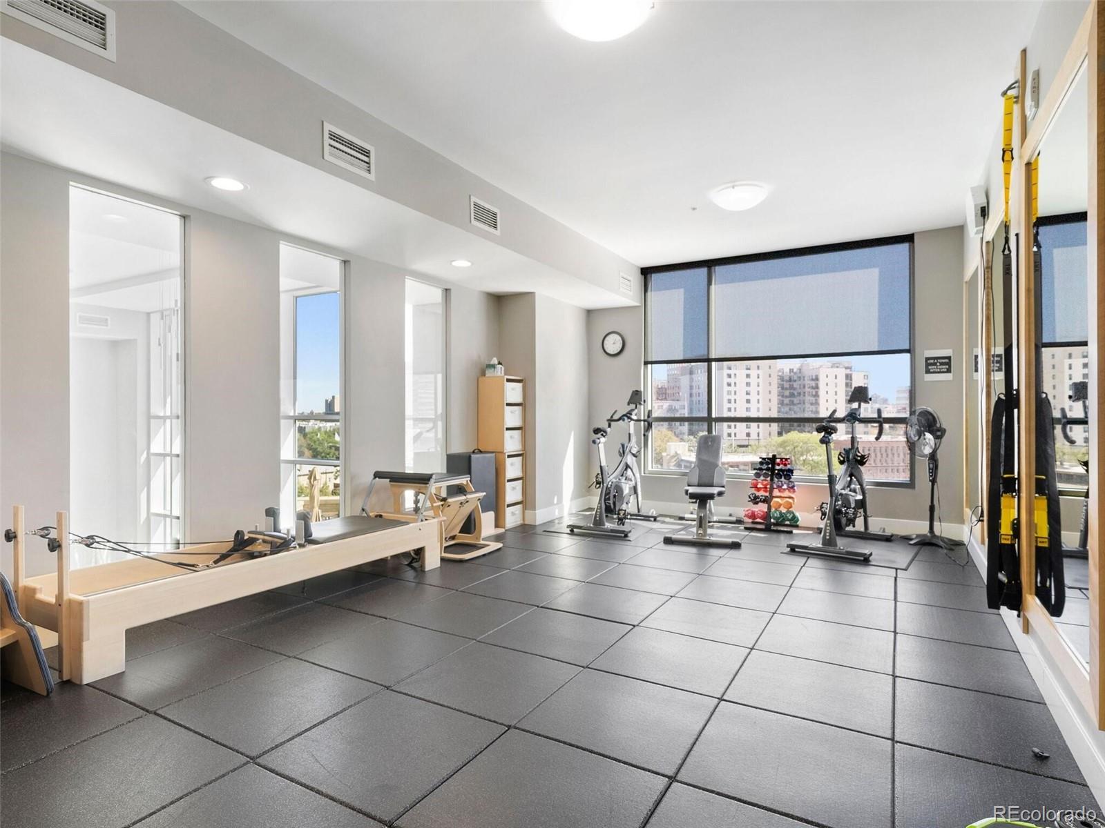 2001 Lincoln Street Unit: 1413
